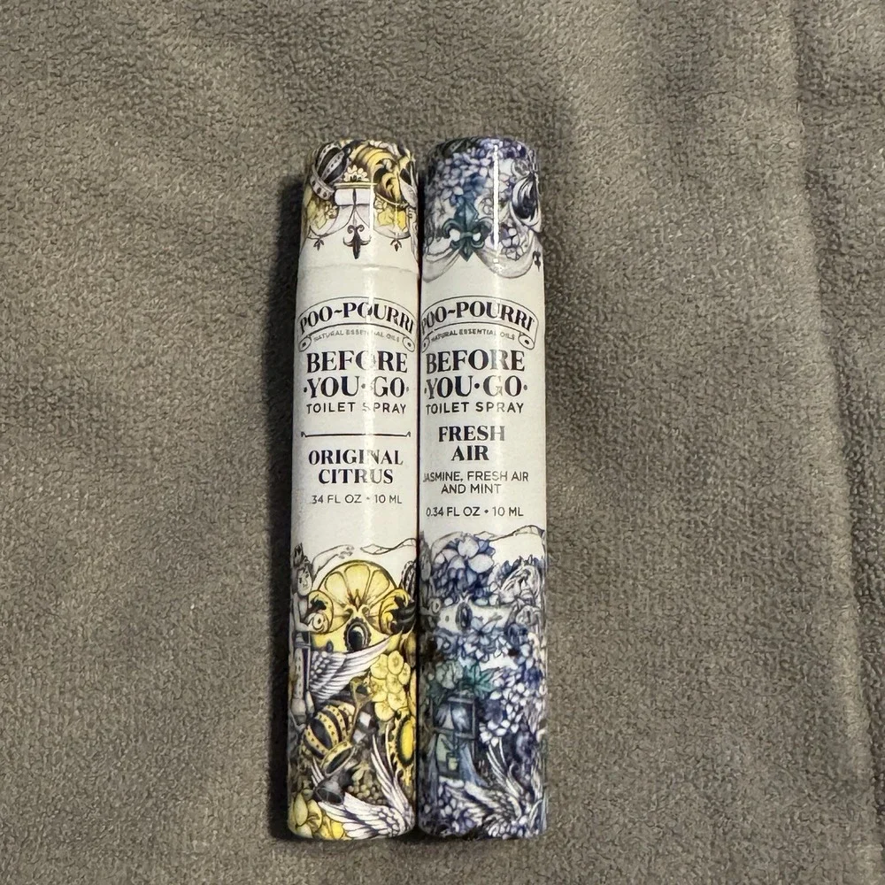 2 Poo-Pourri Before-You-Go sprays Original Citrus‎ & Fresh Air